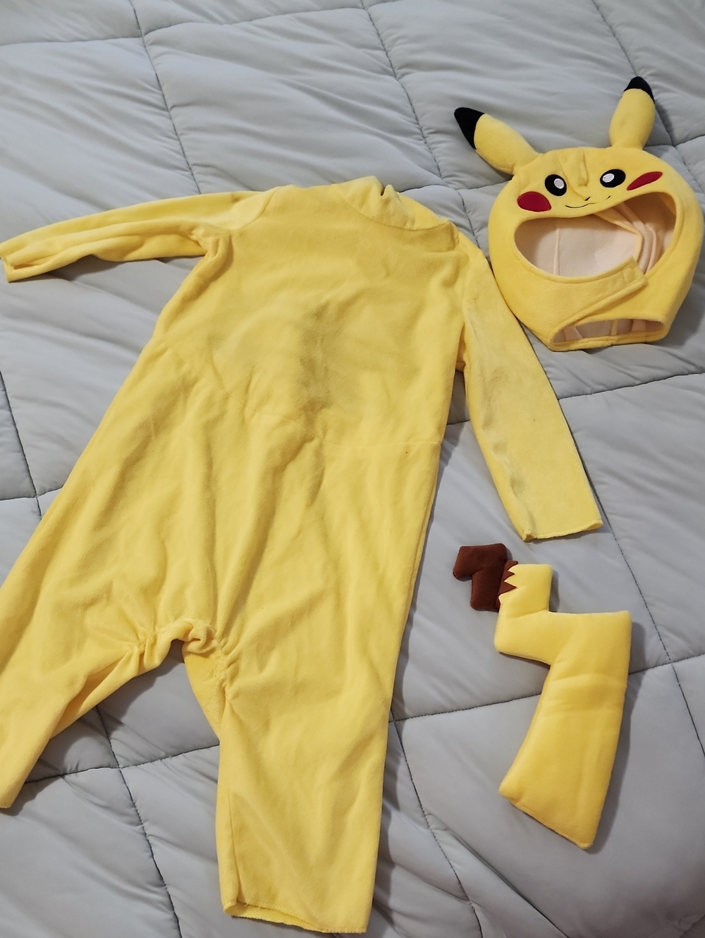 Toddler Pokemon Pikachu Costume